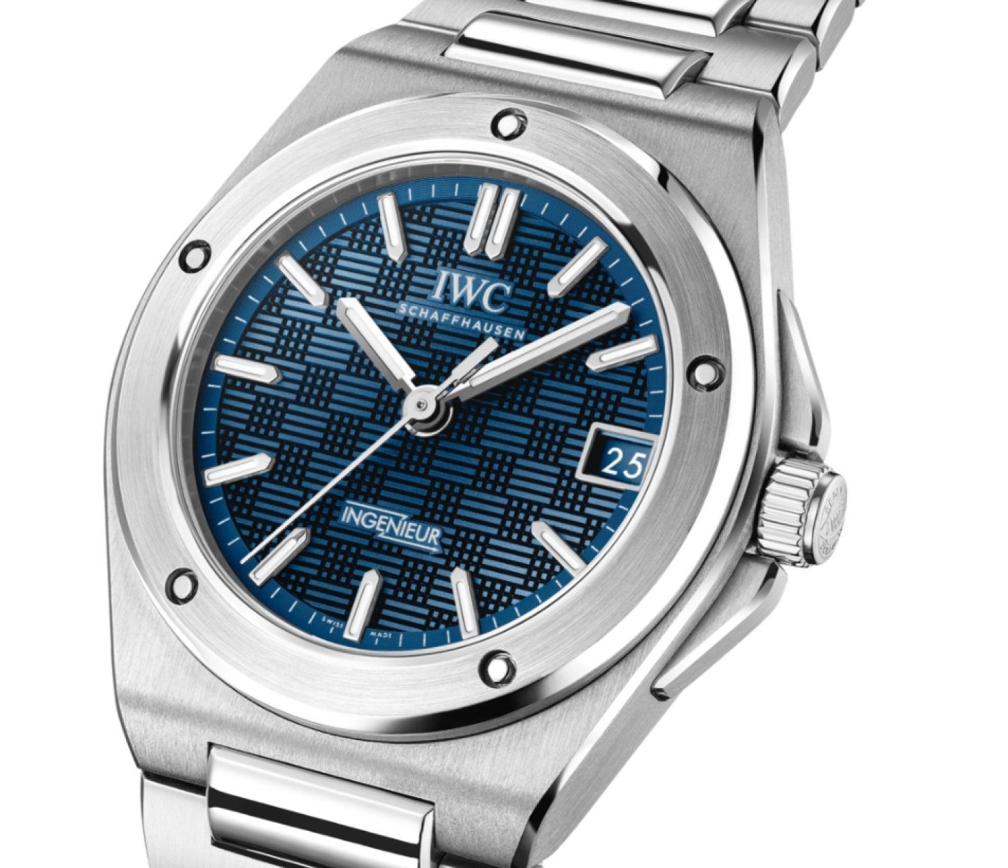 IWCシャフハウゼンが 「インヂュニア・オートマティック 35」 コレクションに2つの新しいモデルを追加