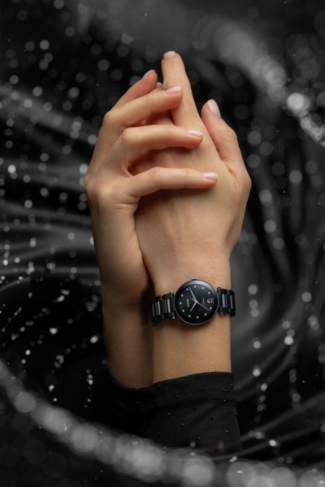 ラドーがアイコニックなラ・クポール・シリーズをリニューアル～彫刻のように優美なフォルへ