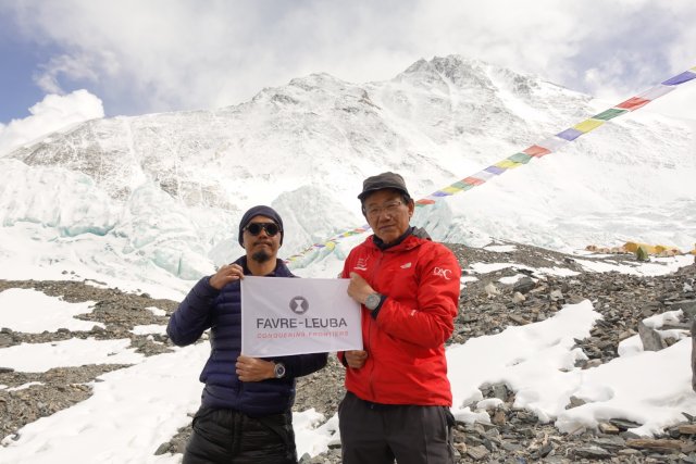 ファーブル・ルーバ、深海とエベレストで歴史的快挙～フリーダイビングのナショナルレコードと日本の会社員によるエベレスト登頂達成！