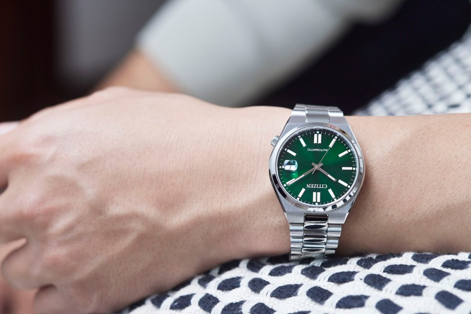 海外で人気のシチズン TSUYOSAに ⼩ぶりのケースサイズが魅⼒の37mm