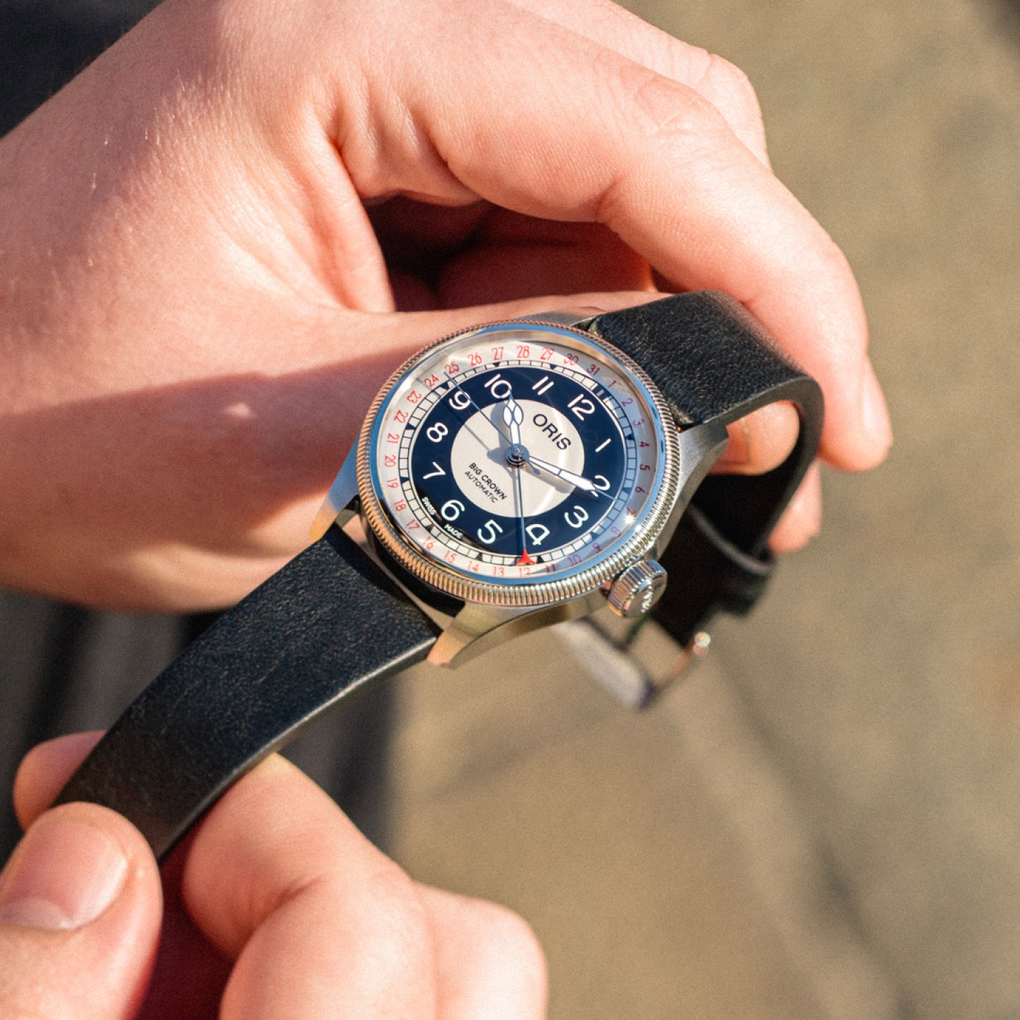 オリス新作「ビッグクラウンポインターデイト ブルズアイ」～オリスの