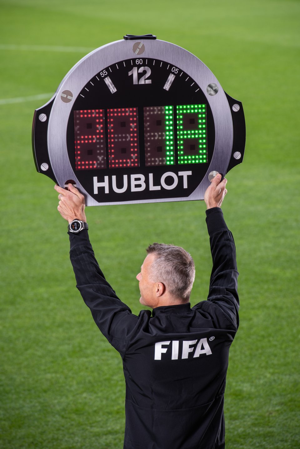 FIFAワールドカップ ロシア HUBLOTウブロスマートウォッチ