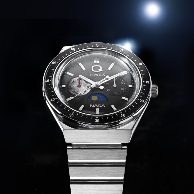 タイメックスより、。アポロ17号の軌跡を祝したスペシャルモデル『Q Timex × NASA』が登場 ～「ブルー・マーブル」と暗所で光る月面