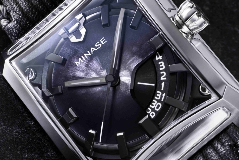 ミナセがブランド誕生20周年を記念して「SEVEN WINDOWS 雪平