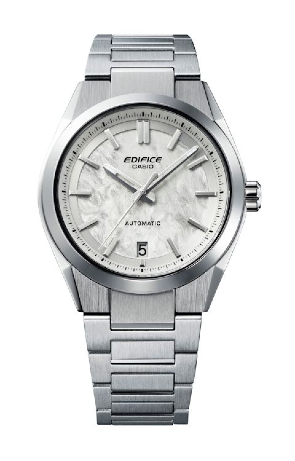 カシオ初のメカニカルムーブメント＆強靭で軽量なフォージドカーボンを