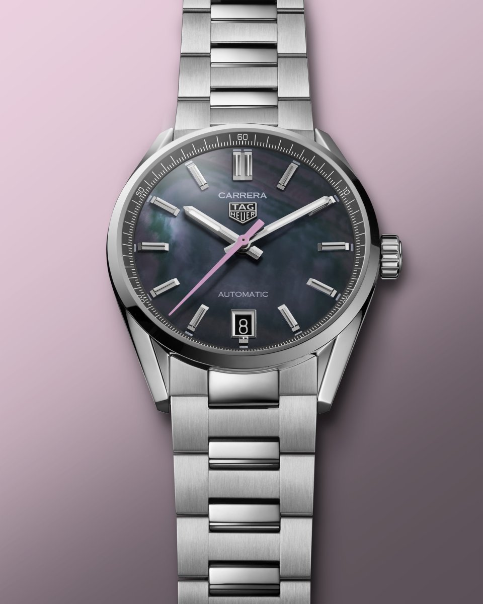 タグ・ホイヤー、春の訪れを告げる桜色の輝きを纏った日本限定のタイム