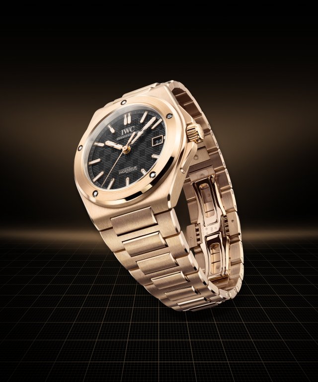 IWCより18Kレッドゴールド製のIWC「インヂュニア・オートマティック 40」の登場