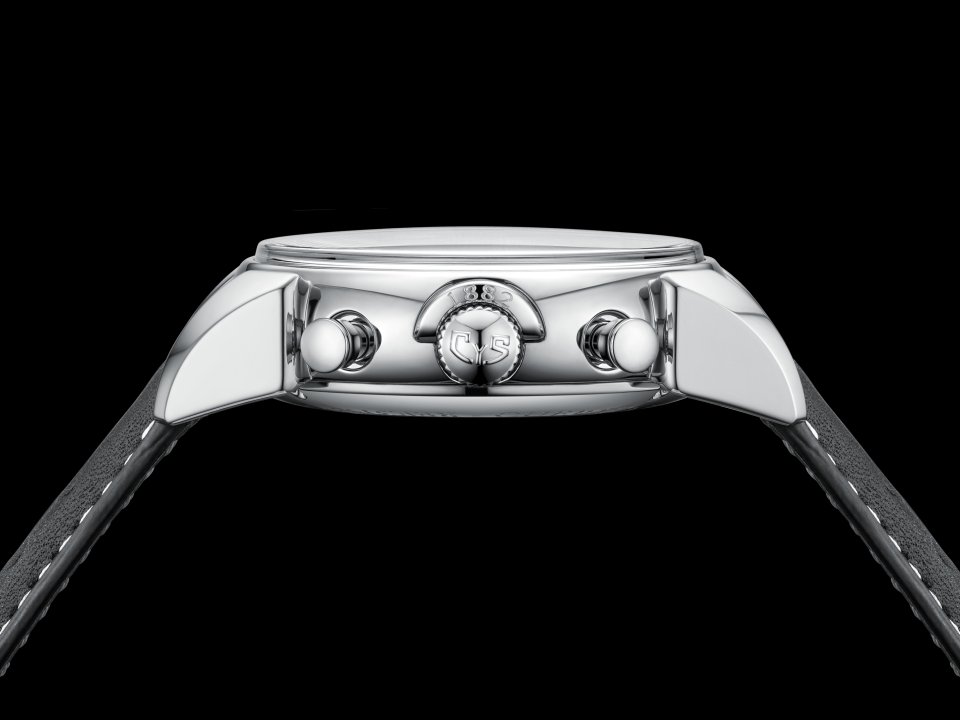 クエルボ・イ・ソブリノスから限定モデル「ヒストリアドール クロノ