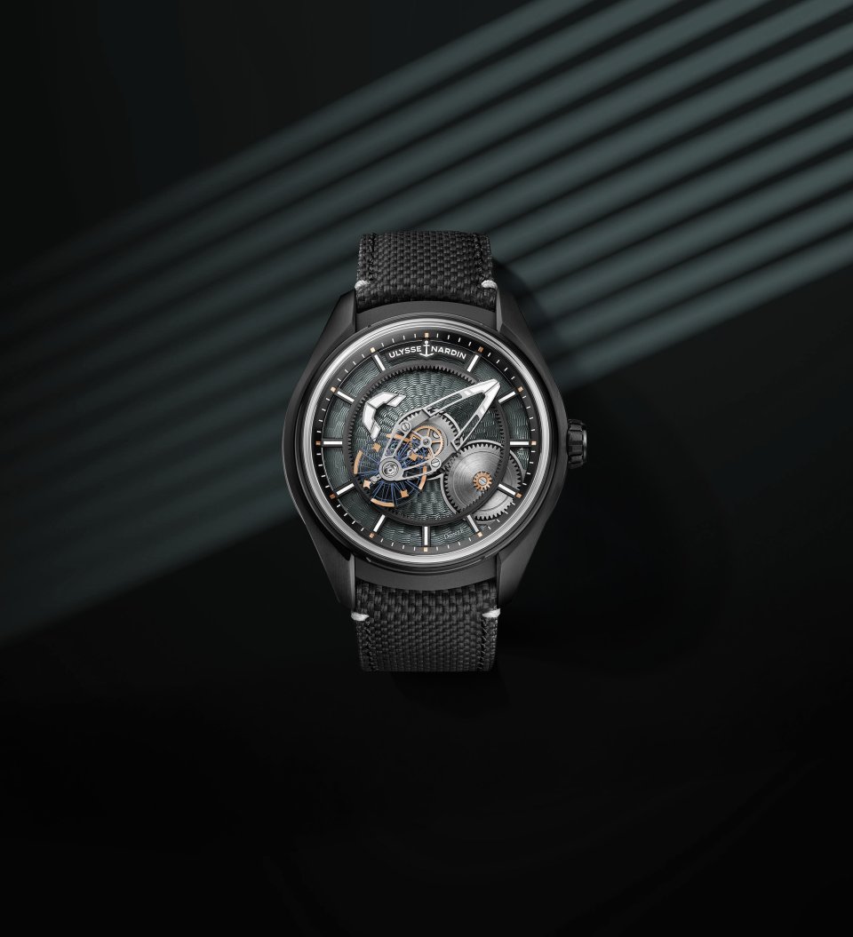 ユリス・ナルダン、 25本の日本限定モデル「フリークX グレー エナメル