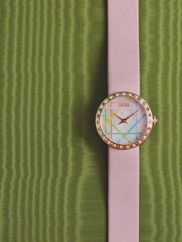クリスチャン・ディオール【DIOR TIMEPIECES】より「ラ デ ドゥ ディオール」コレクションの最新作を発表